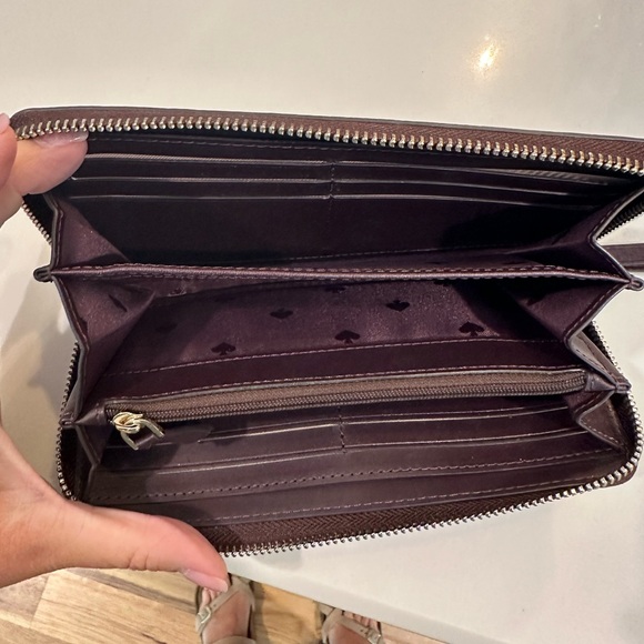 EUC Kate Spade matching purse and wallet - Picture 7 of 7